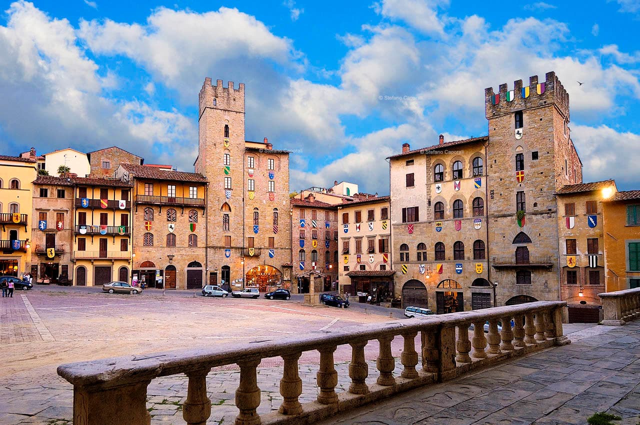 Arezzo Walking Tours with Bologna Tour