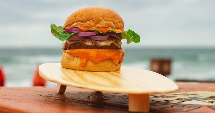 Cheeseburger in Paradise: Sandbar Lunch & Swim Cruise in Sarasota