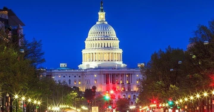 Washington After Dark: Illuminated Monuments Night Tour in DC photo 1