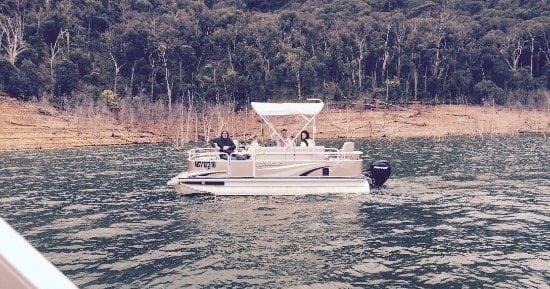Explore Lake Eildon Aboard an 8 Person Luxury Pontoon Boat