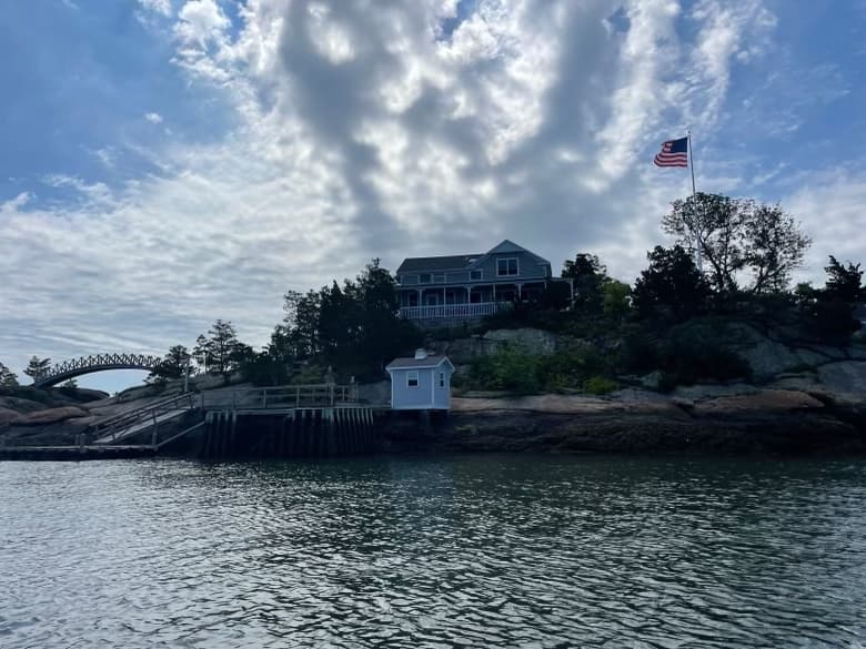 Scenic Ferry Ride: Cut-in-Two East to Stony Creek, CT