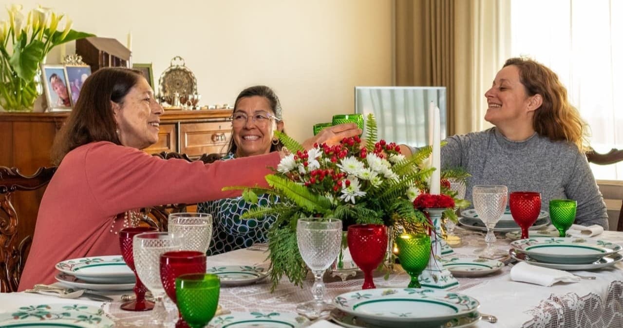 Authentic Portuguese Dinner with Madeira Happy Tours