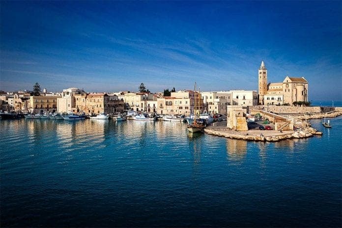 Historic Walking Tour of Trani’s Adriatic Coast