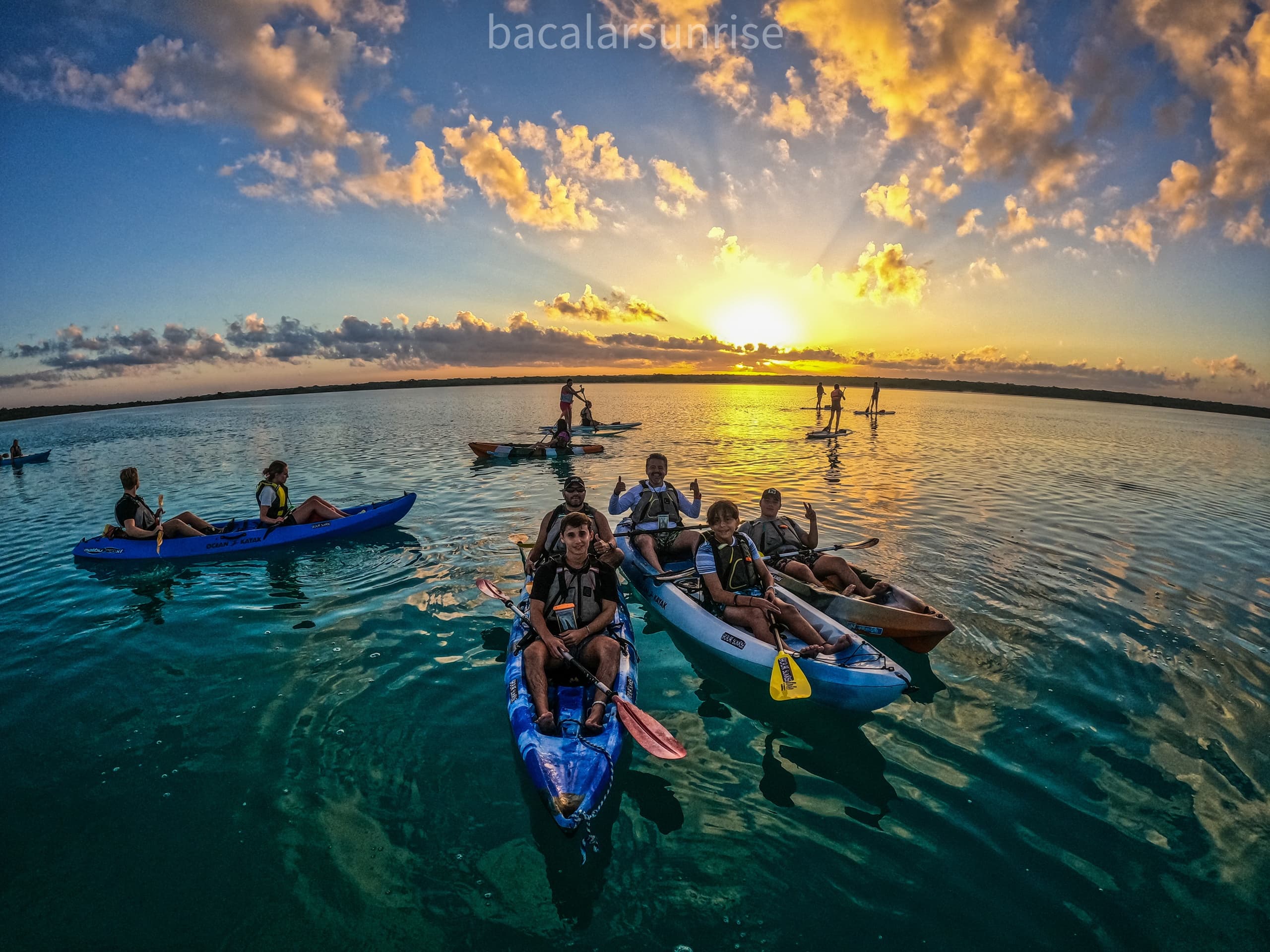 Kayak Bacalar Sunrise team