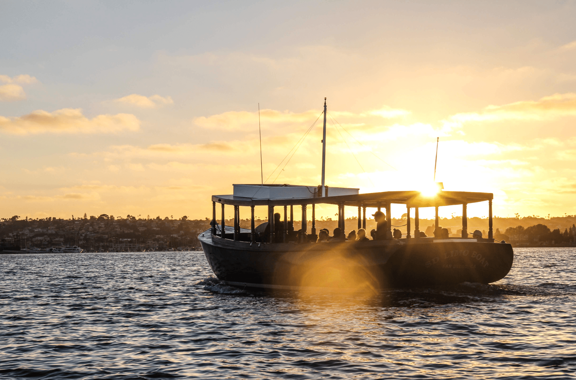 San Diego Bay Parade of Lights: Festive Boat Experience