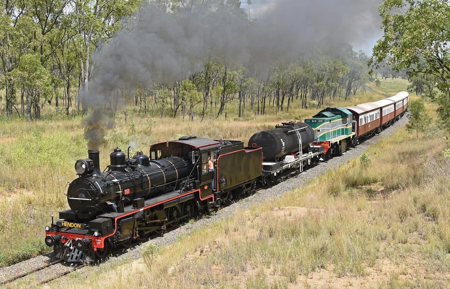 Heritage Rail from Warwick to Clifton: Downs Explorer Vintage Train Day Trip