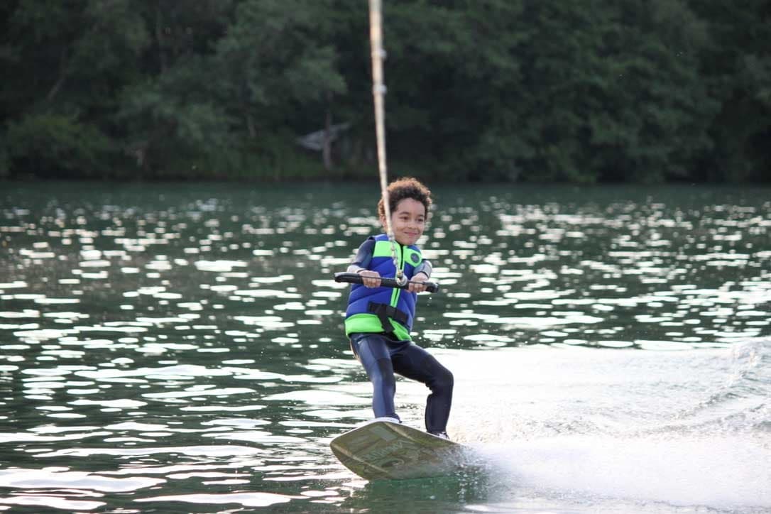 Water Sports for Kids at Wakelagoona in Virelade