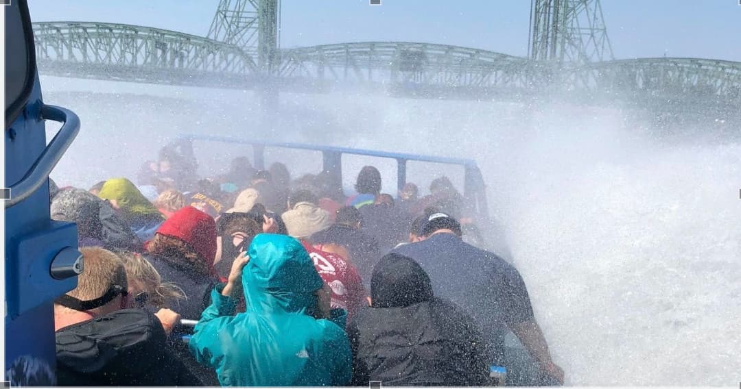 3 Hour Lunch Tour on the Columbia River in Portland