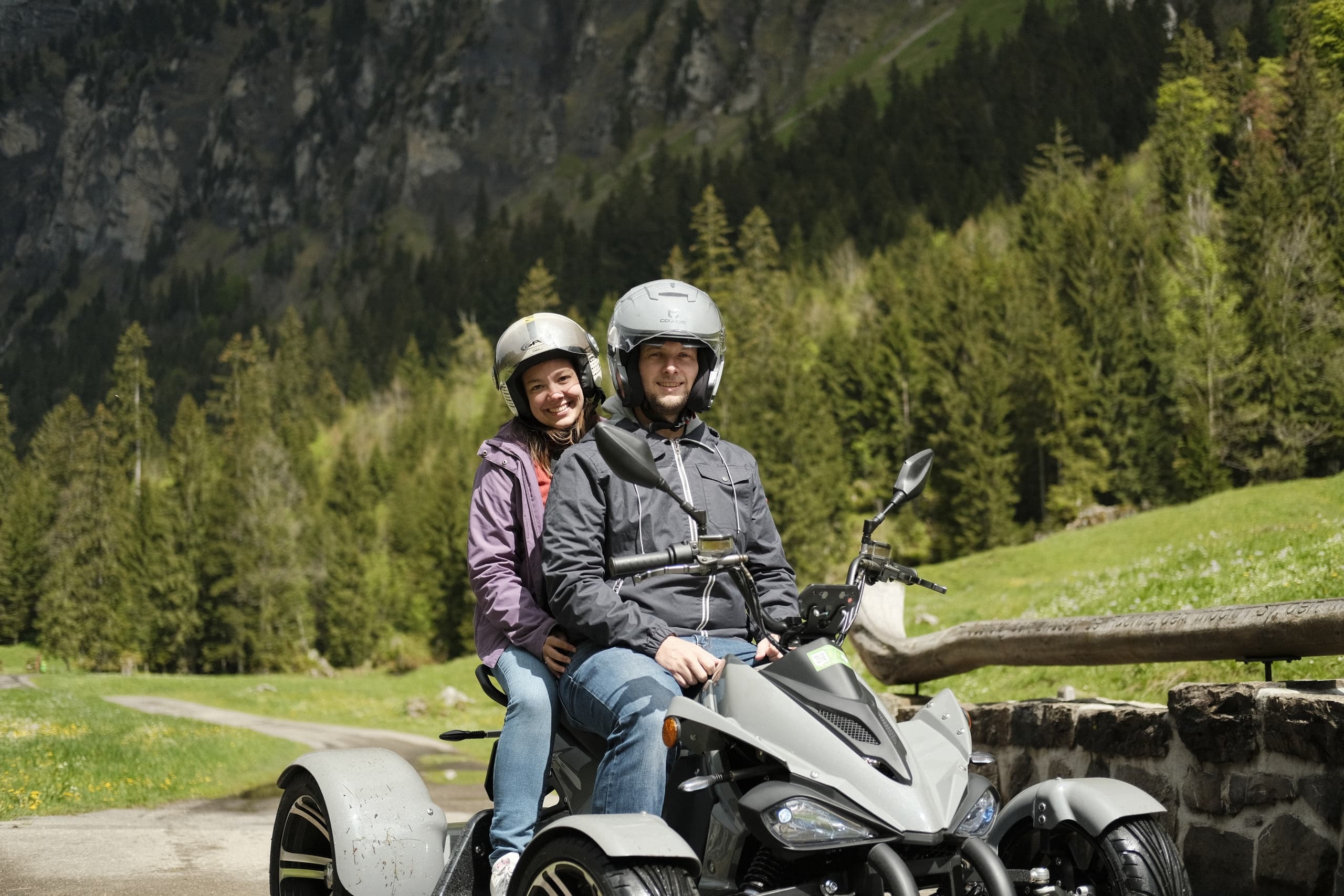 Land Adventures: Panorama Tour in Interlaken