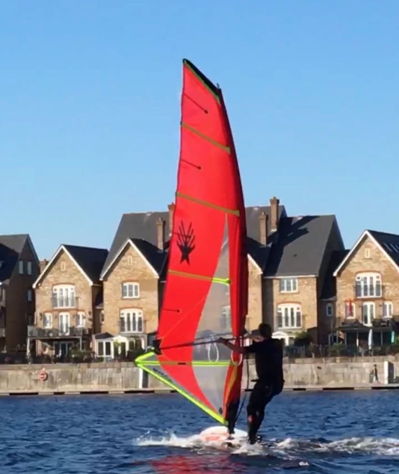 Windsurfing & Wingsupping at Chatham Maritime Trust
