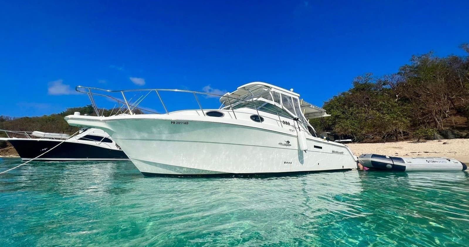 Private WELLCRAFT 30 Boat Tour in Fajardo, Puerto Rico