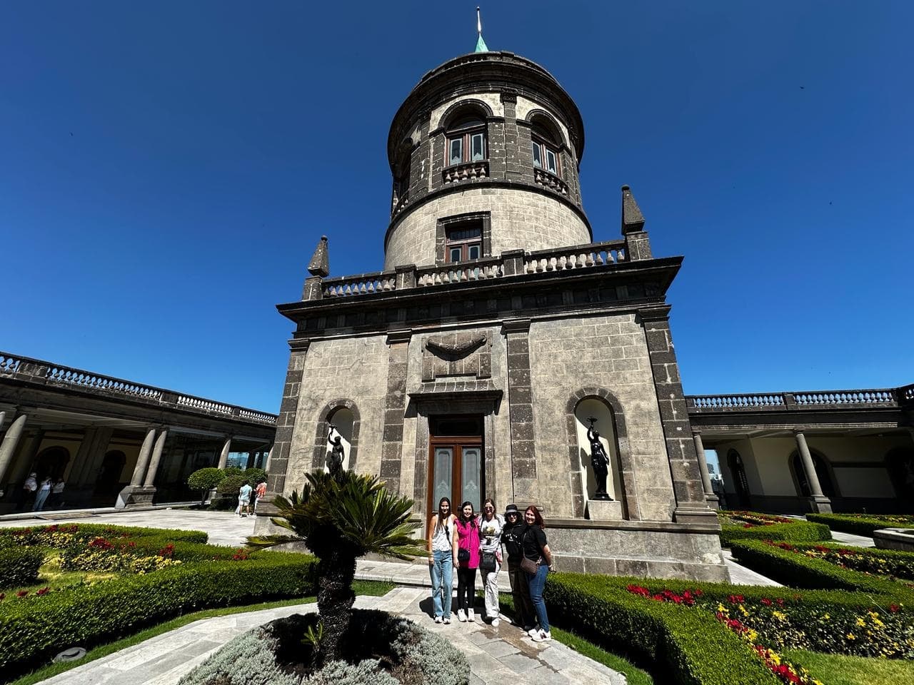 Land Adventures: Private Castle Tour at Chapultepec