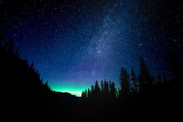 Experience Private Stargazing at Lake Minnewanka in Banff National Park