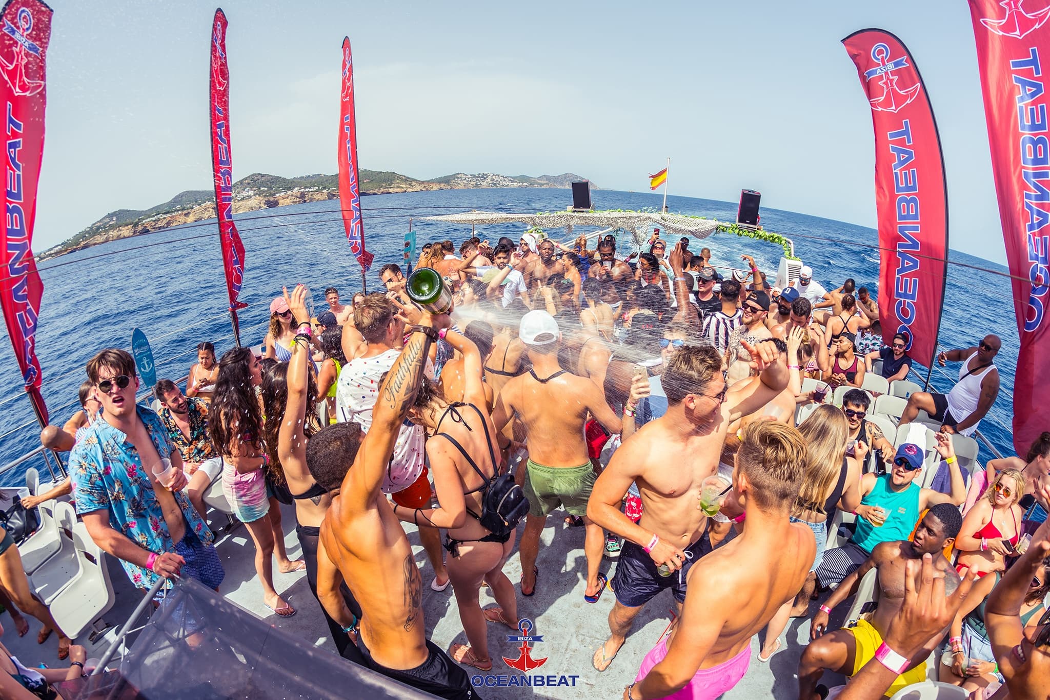 Water-activities & Oceanbeat Boat Party in Ibiza