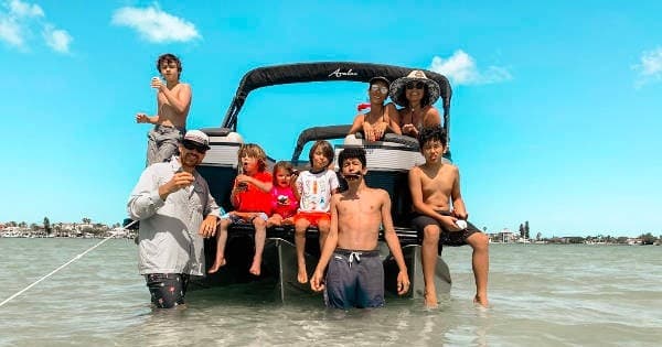 Private Charter Cruise with Island Life Excursions in Tierra Verde