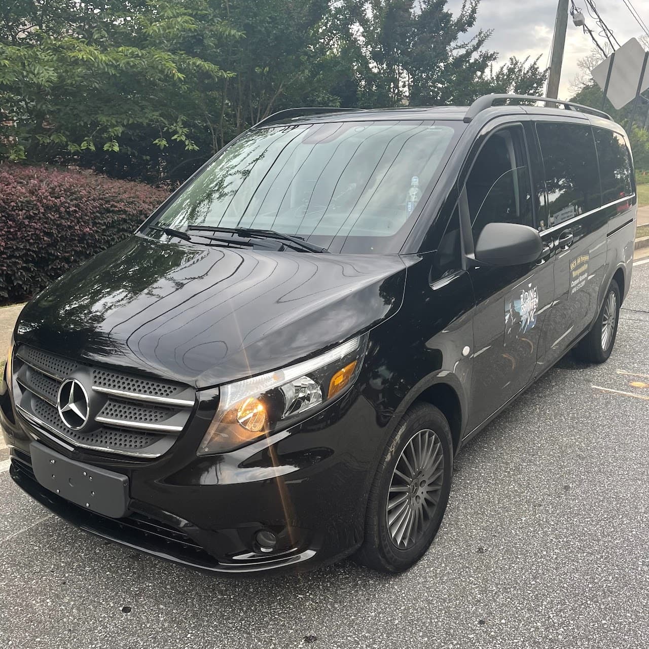 Luxury Transportation Services in Atlanta for Special Events and Corporate Travel