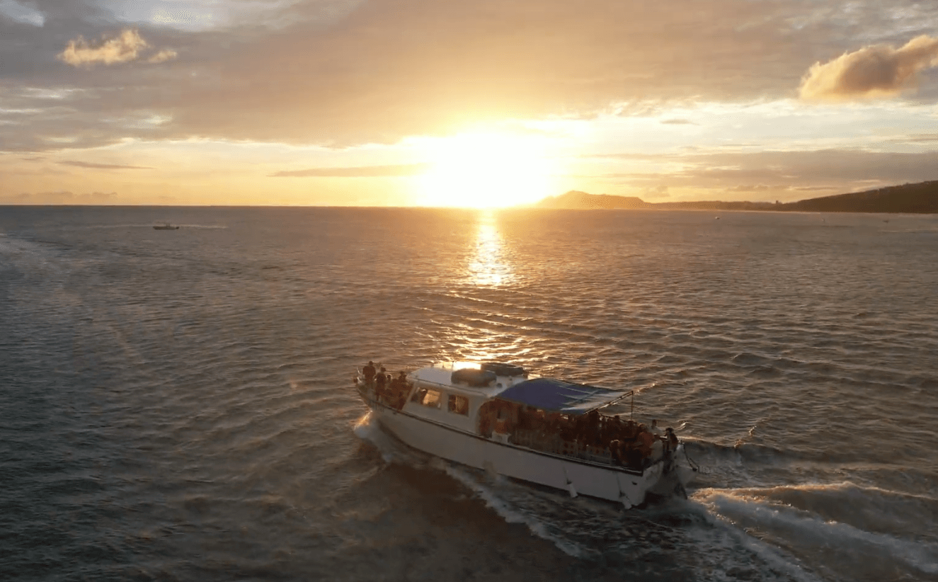 DRIFT HK Private Cruise: Sunset Sailing in Honolulu