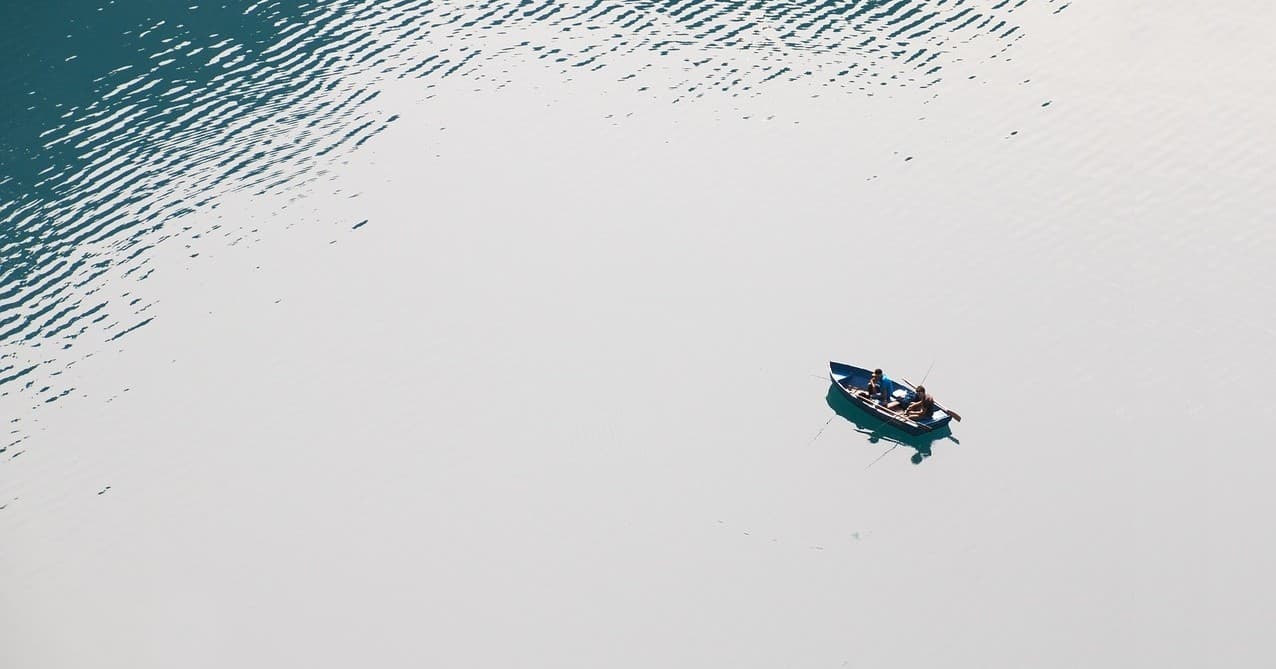 Three Day Motorboat Rental at Eagle Lake Narrows Country Store