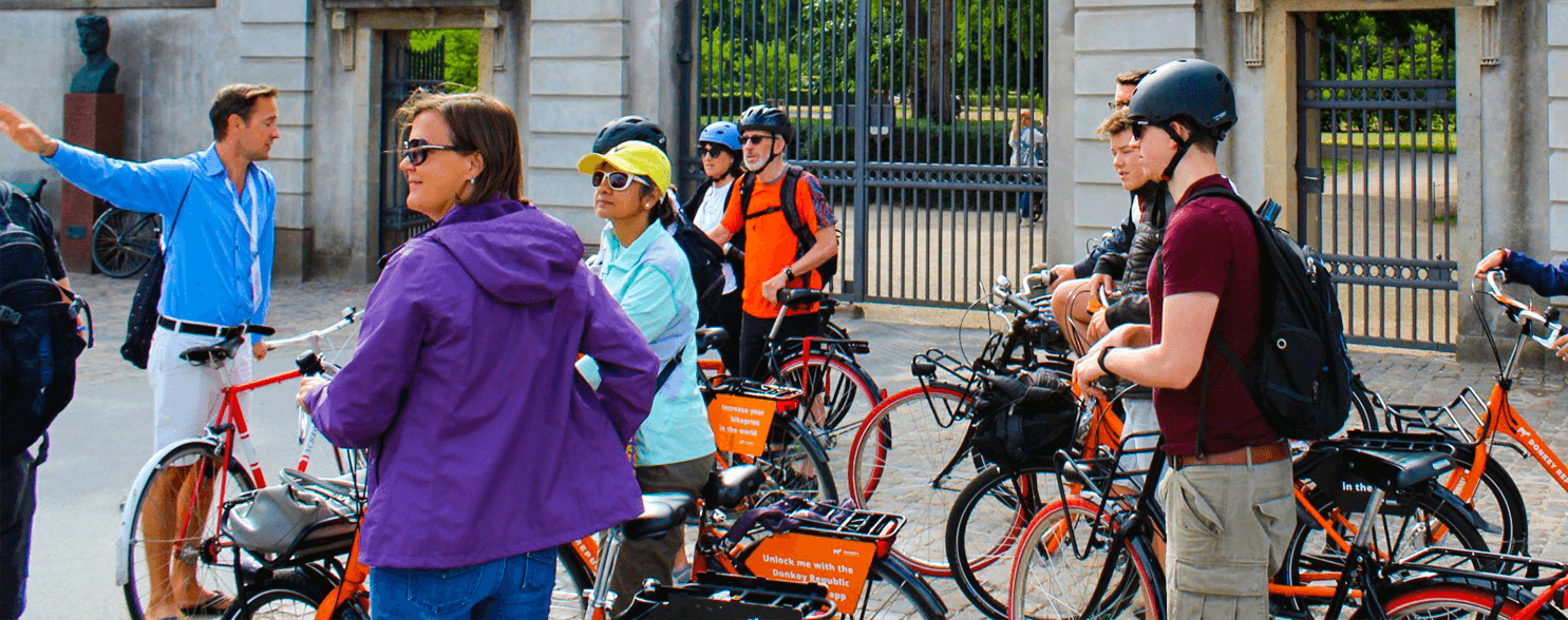 Copenhagen City Highlights Bike Tour in Spanish: 3-Hour Guided Ride photo 3