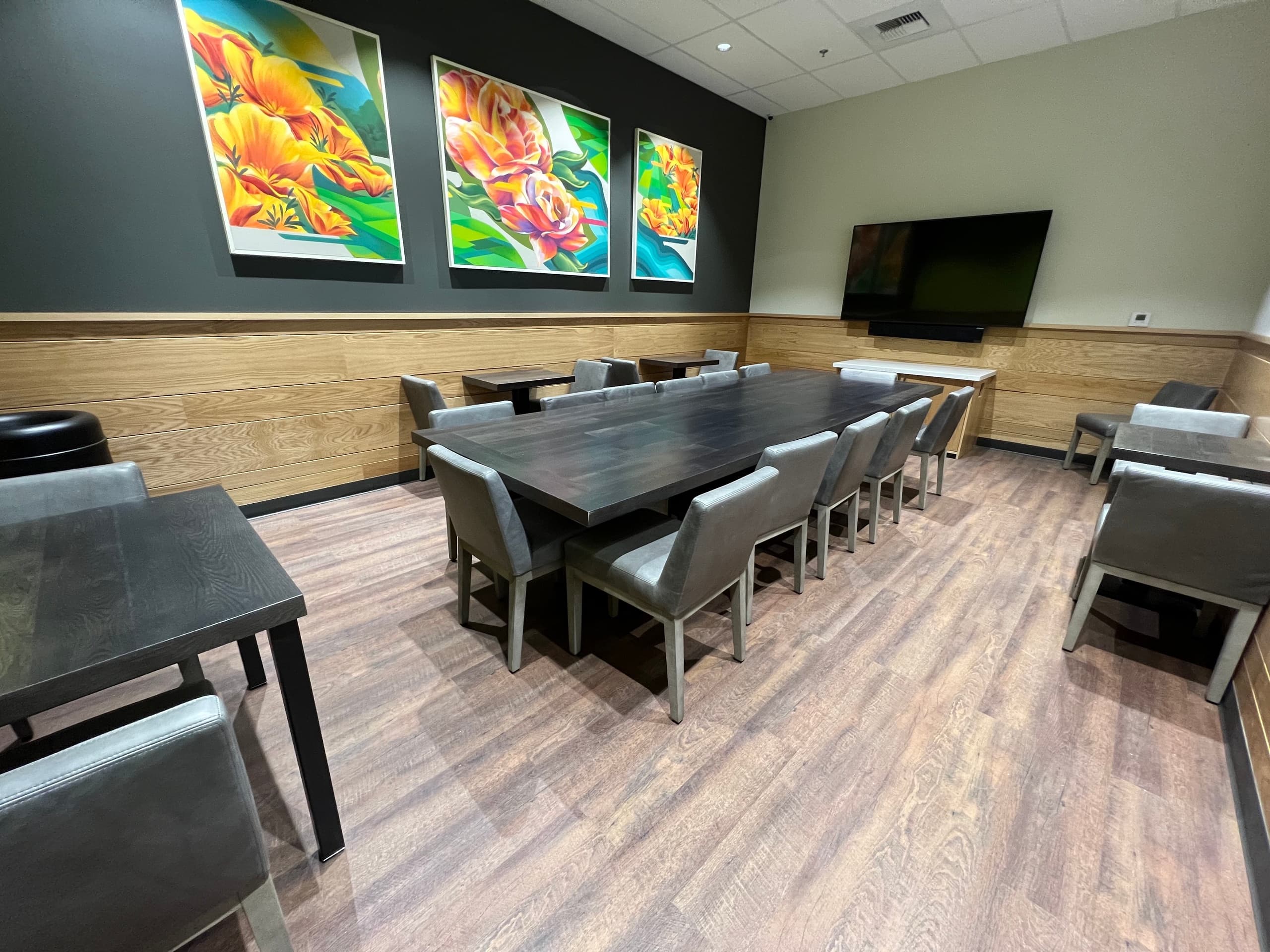 Host Intimate Events at Raley's O-N-E Market 222 Roseville