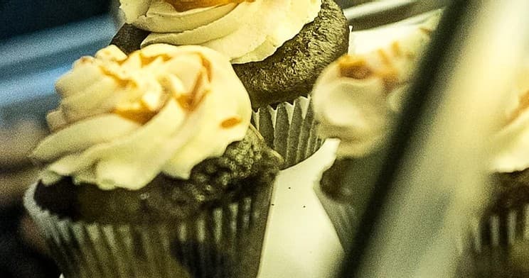 Explore Lawrenceville Food & Art Tour in Pittsburgh