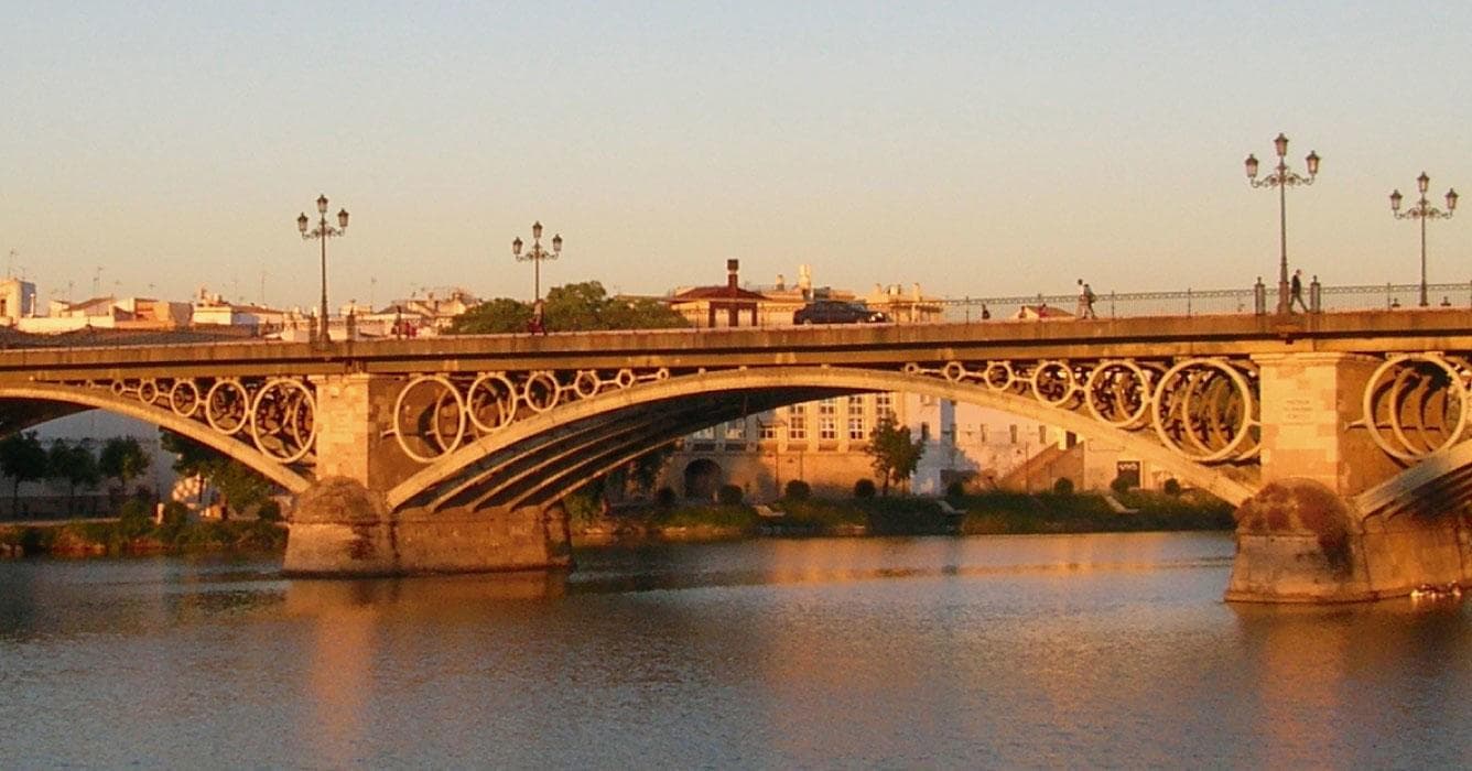 Water Activities & River Tour in Sevilla with All Sevilla Guided Tours