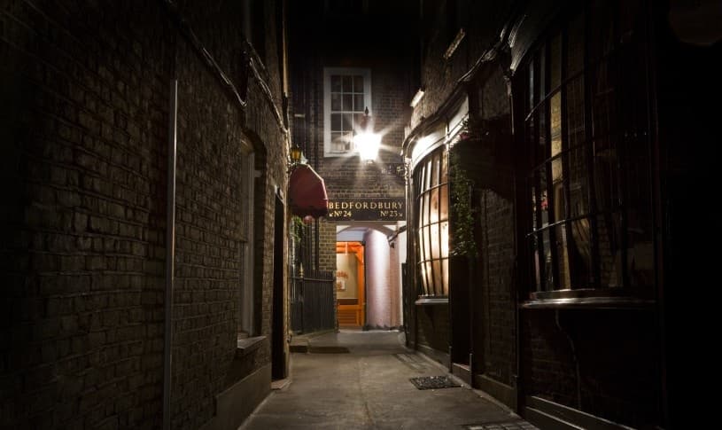 Jack el Destripador Walking Tour — Free Spanish Ripper Walk Through Whitechapel, London photo 3