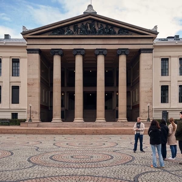 Oslo City Walk: From Akershus Fortress to the Opera in Two Hours