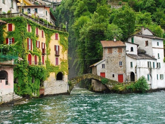 3-Hour Private Boat Tour on Lake Como: Villa Balbianello, Comacina & Shoreline Villages photo 4