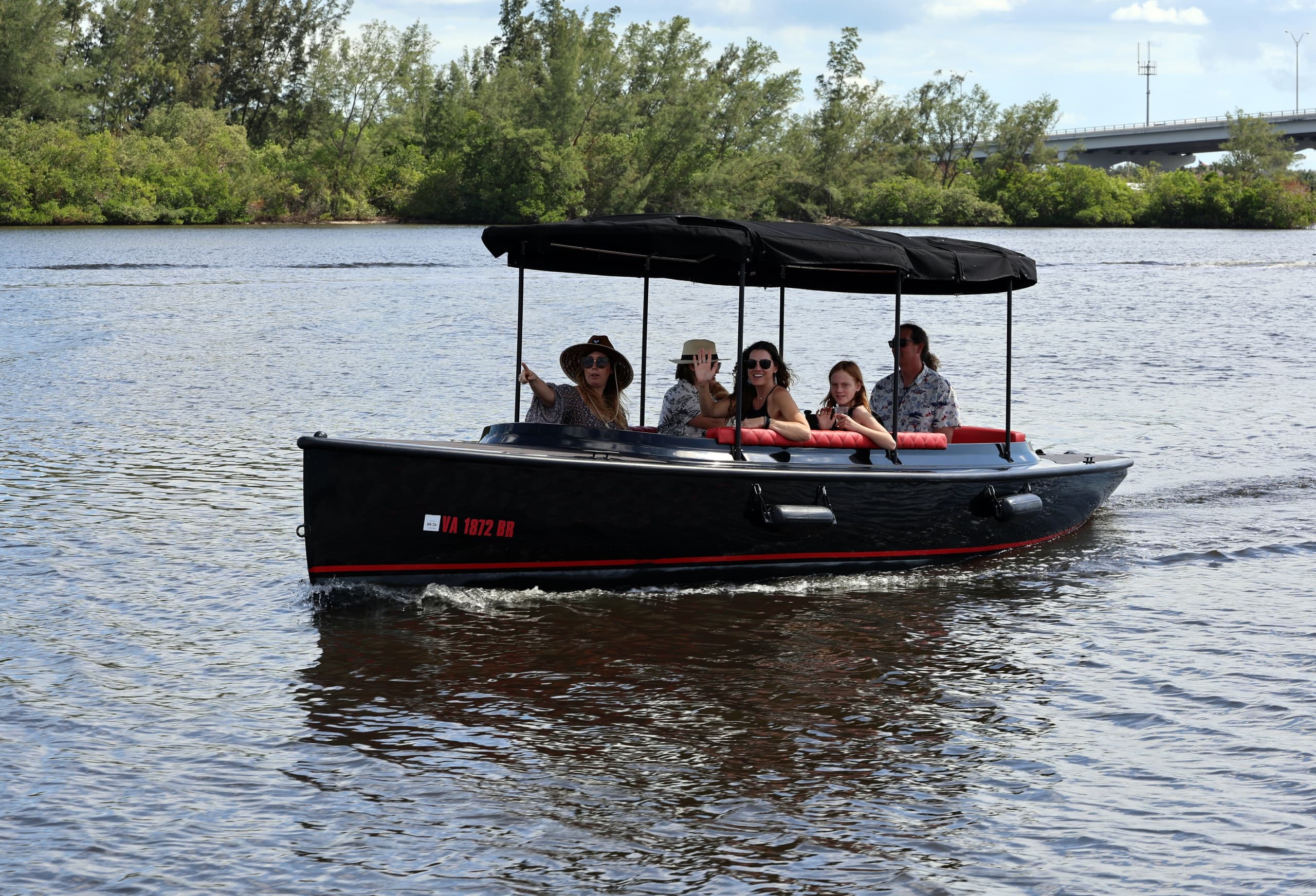 Sightseeing Boat Tour | Boat Tour in Vero Beach, Florida photo 1