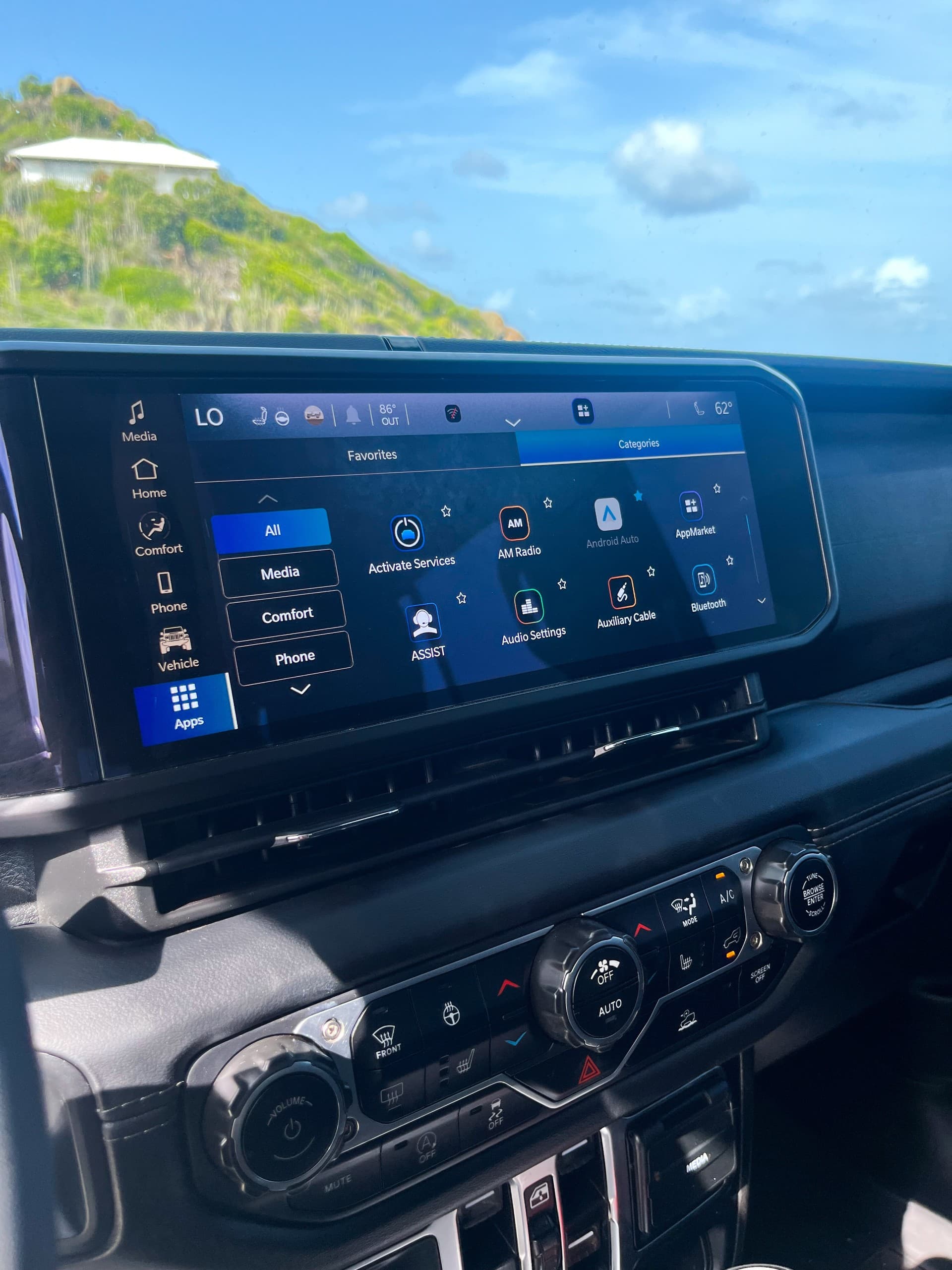 Drive Sint Maarten: Premium Jeep Wrangler Rentals in Philipsburg photo 3