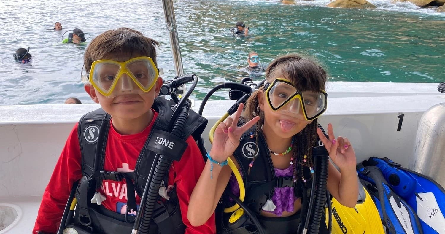 Bubblemaker Scuba Diving for Kids in Acapulco: Safe, Fun Underwater Adventures