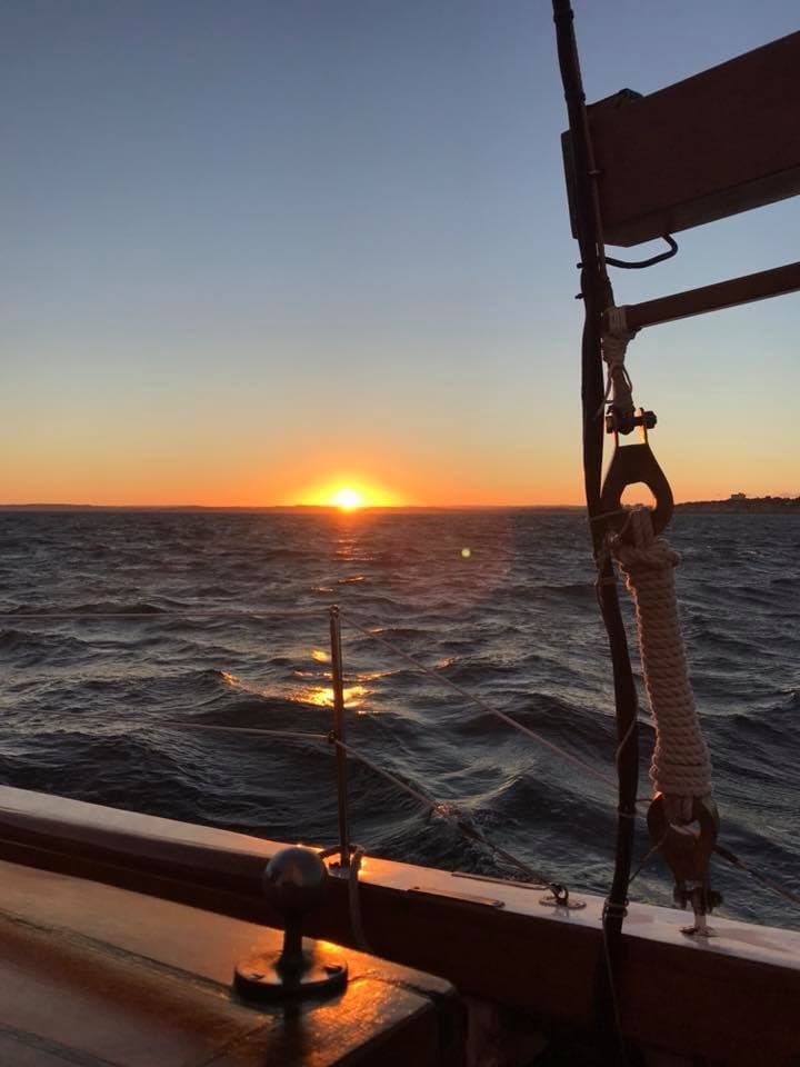 Private Sunset Tour along Carvoeiro & Algar Seco — 4–8 Hour Gageiro Cruise