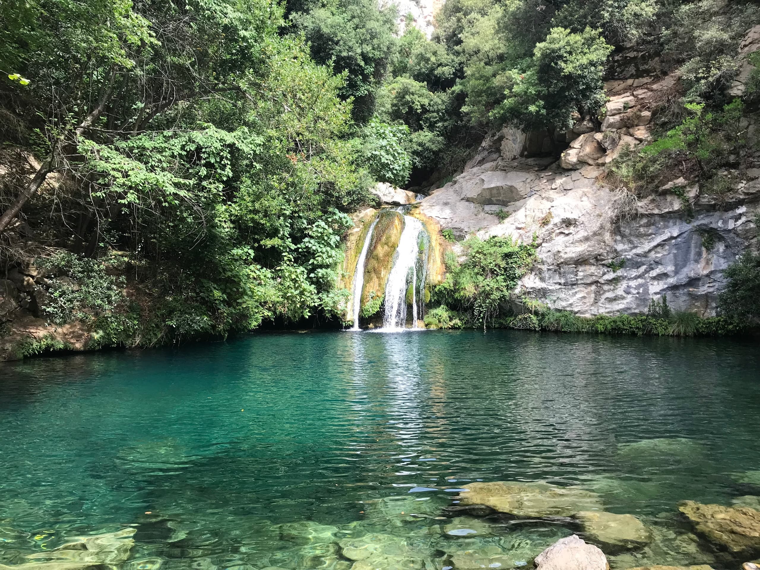 Land Adventures in Pyrenees Mountains with One Life, Hike it