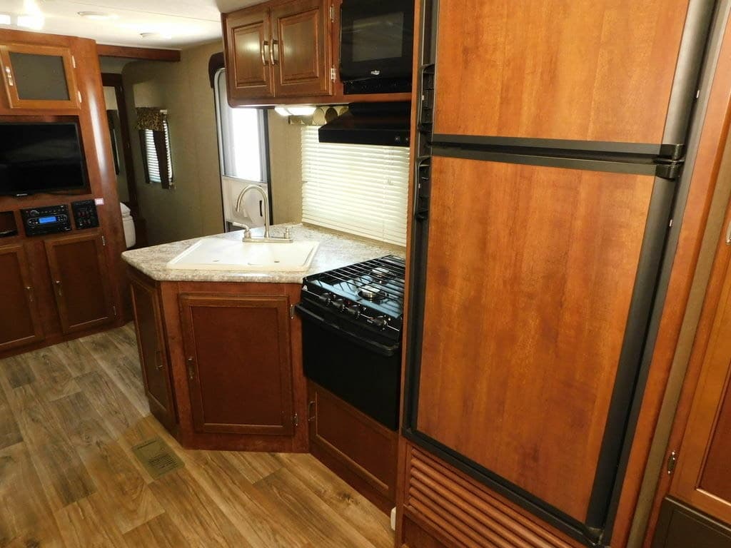 Travel Trailer Rentals in Bend, Oregon: Explore Comfortably