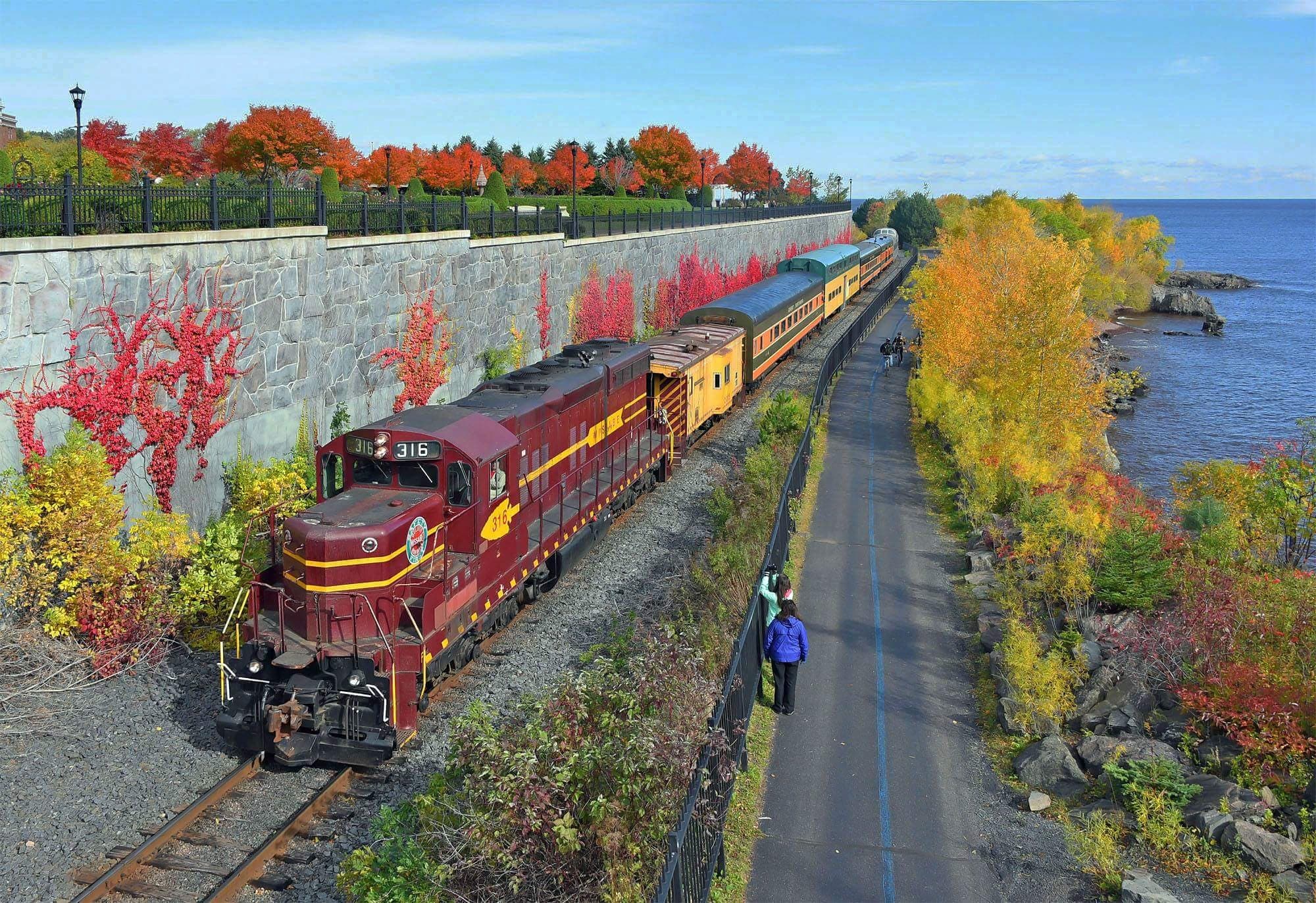 Two Harbors Fall Colors Train Tour in Duluth, MN