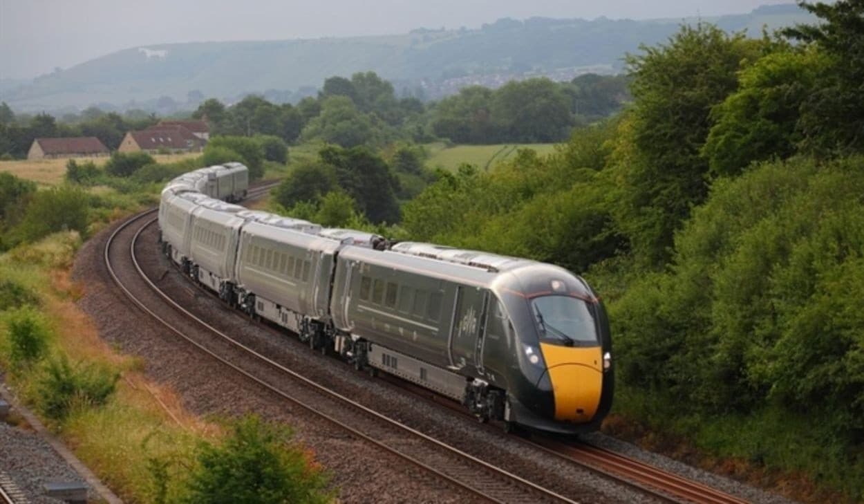 Cardiff in a Day: Train from London to Castle, Bay & Arcades photo 4