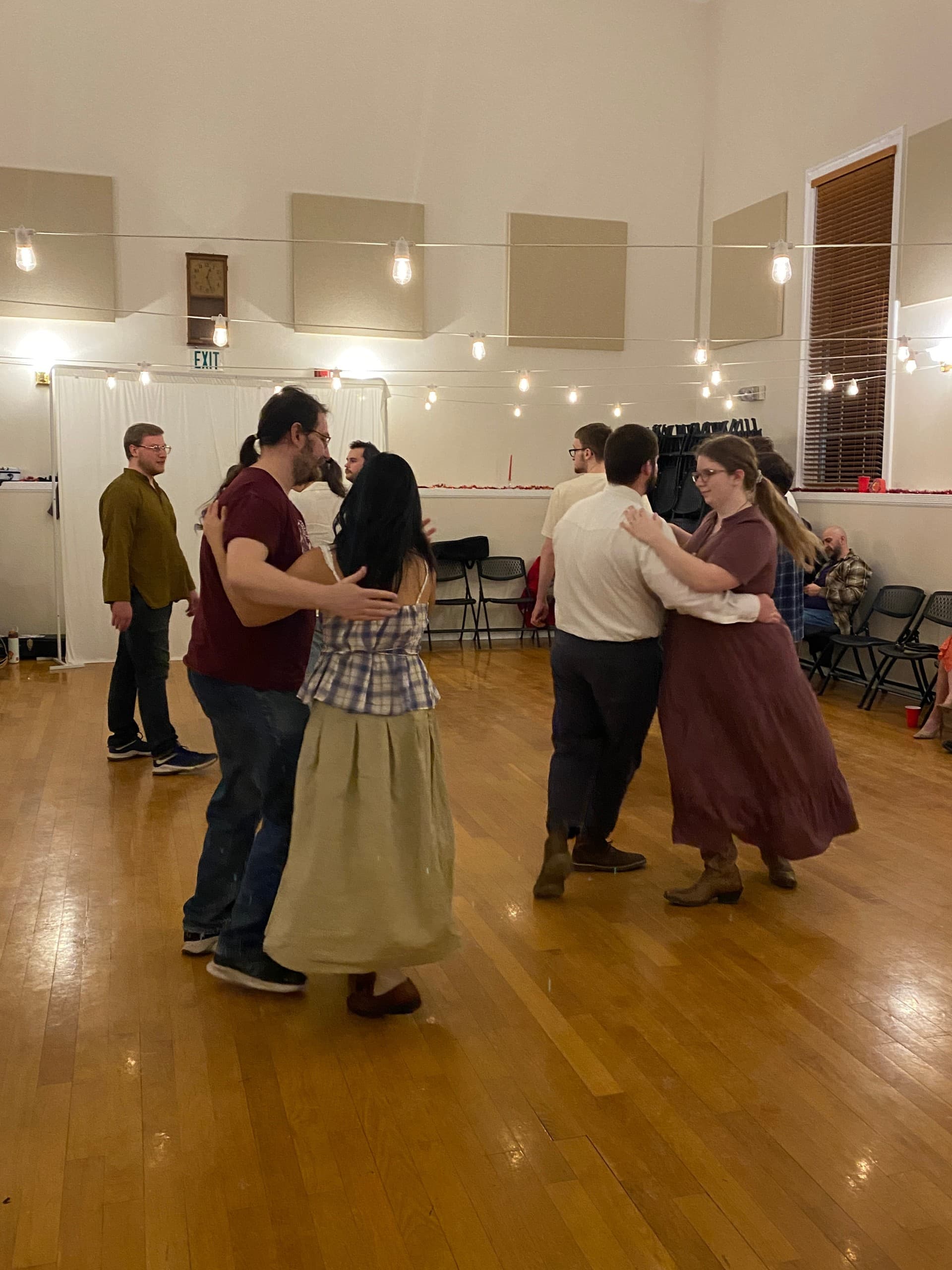 Dance the Night Away in Arthurdale: Two-Step & Country Waltz Workshop with All Things Swing