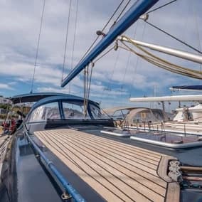 Private Cruise Sailing & Dining with Aiolis Experience in Attica