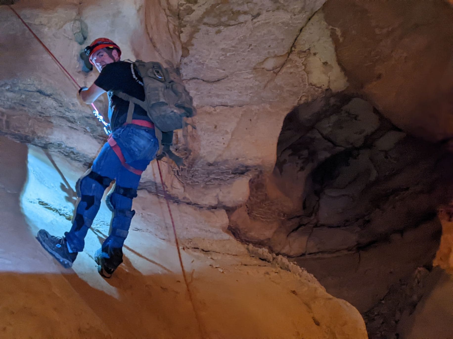 Rappel into Devil’s Pit: Wild Discovery Challenge Tour at Caverns of Sonora