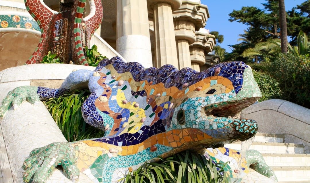 Private Park Güell Tour with Tours For Today in Barcelona