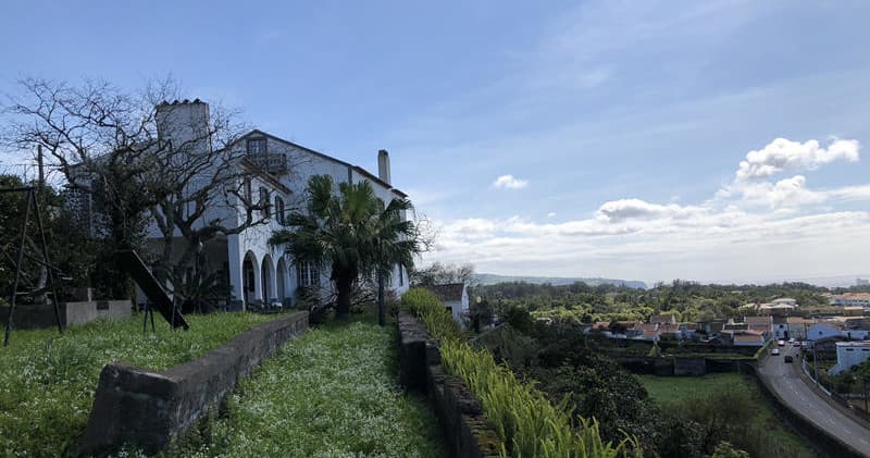 Coastal hilltop estate and sweeping valley view at Solar Branco