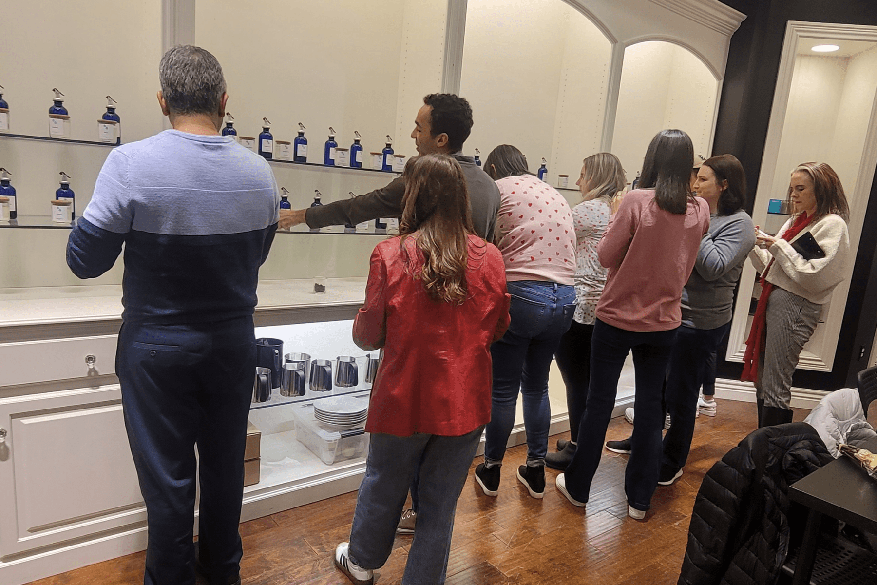 Valentine's Day Candle Making Experience in Edina — Couples Candle Pouring at Southdale Center photo 1