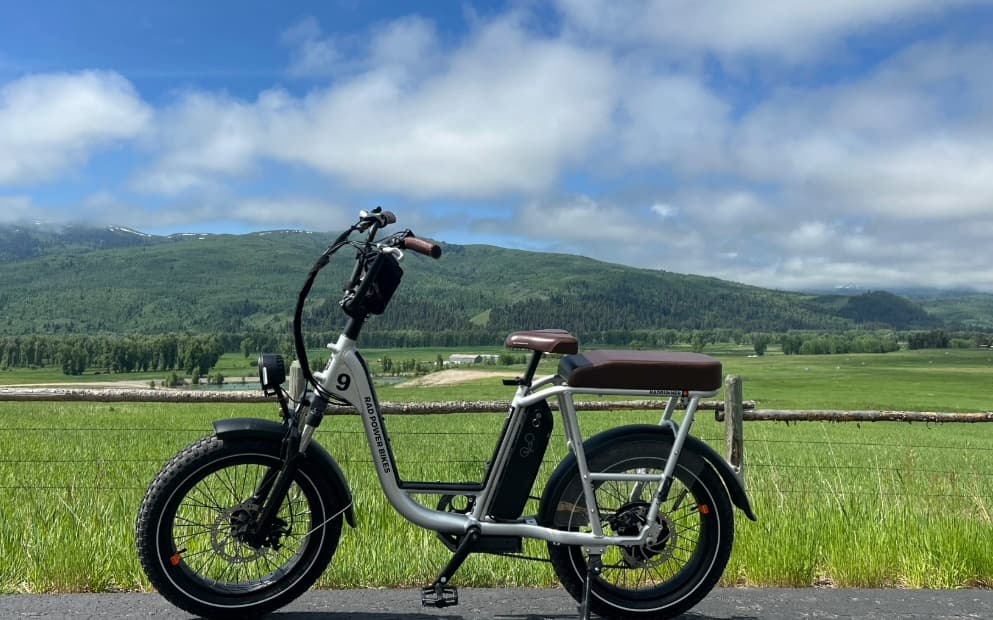 Jackson Wyoming E-Bike Rentals with Door 2 Door E-Bike Rentals LLC