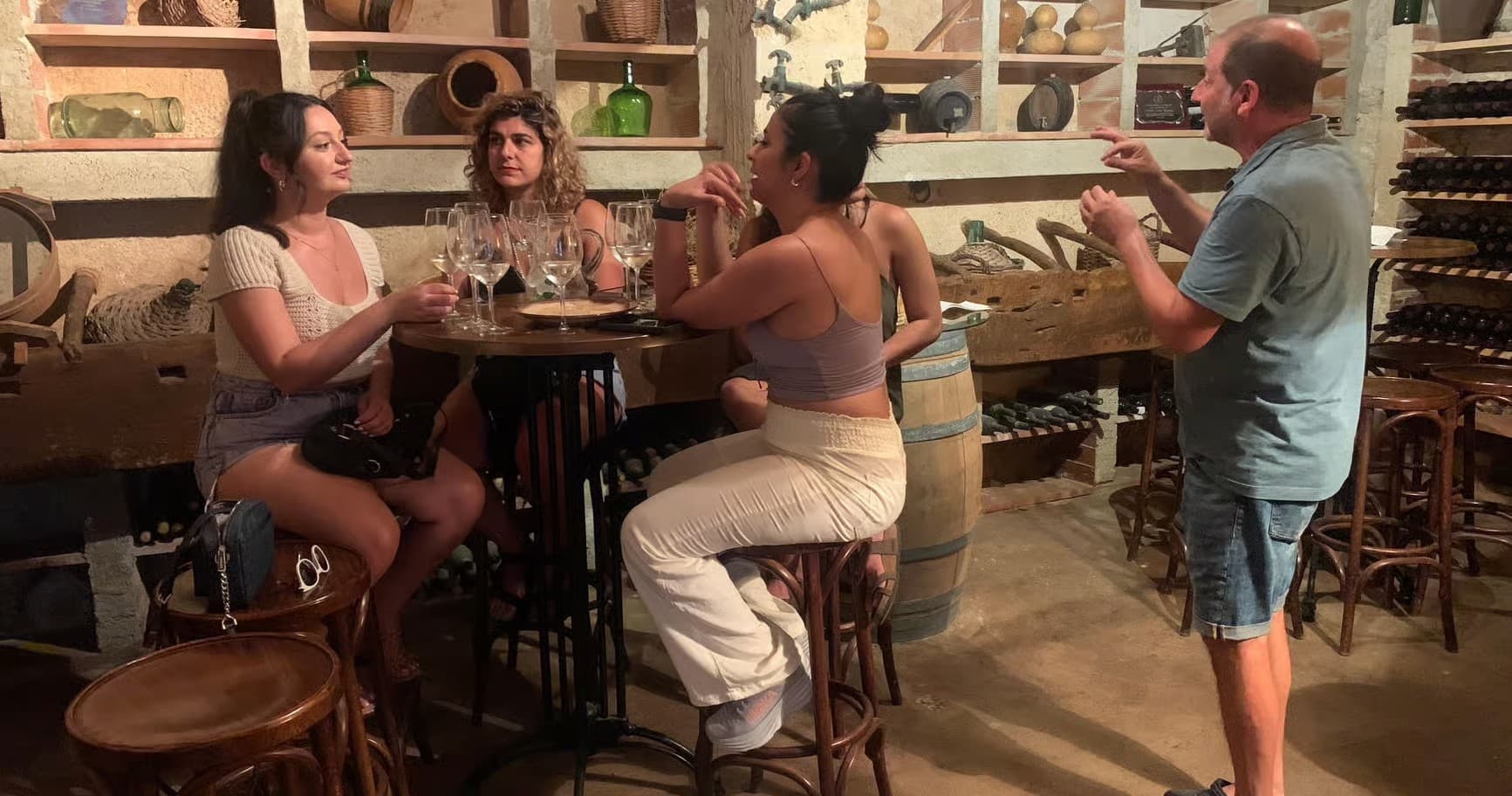 Mallorca Wine & Tapas Experience by Farm Experiences & Tours
