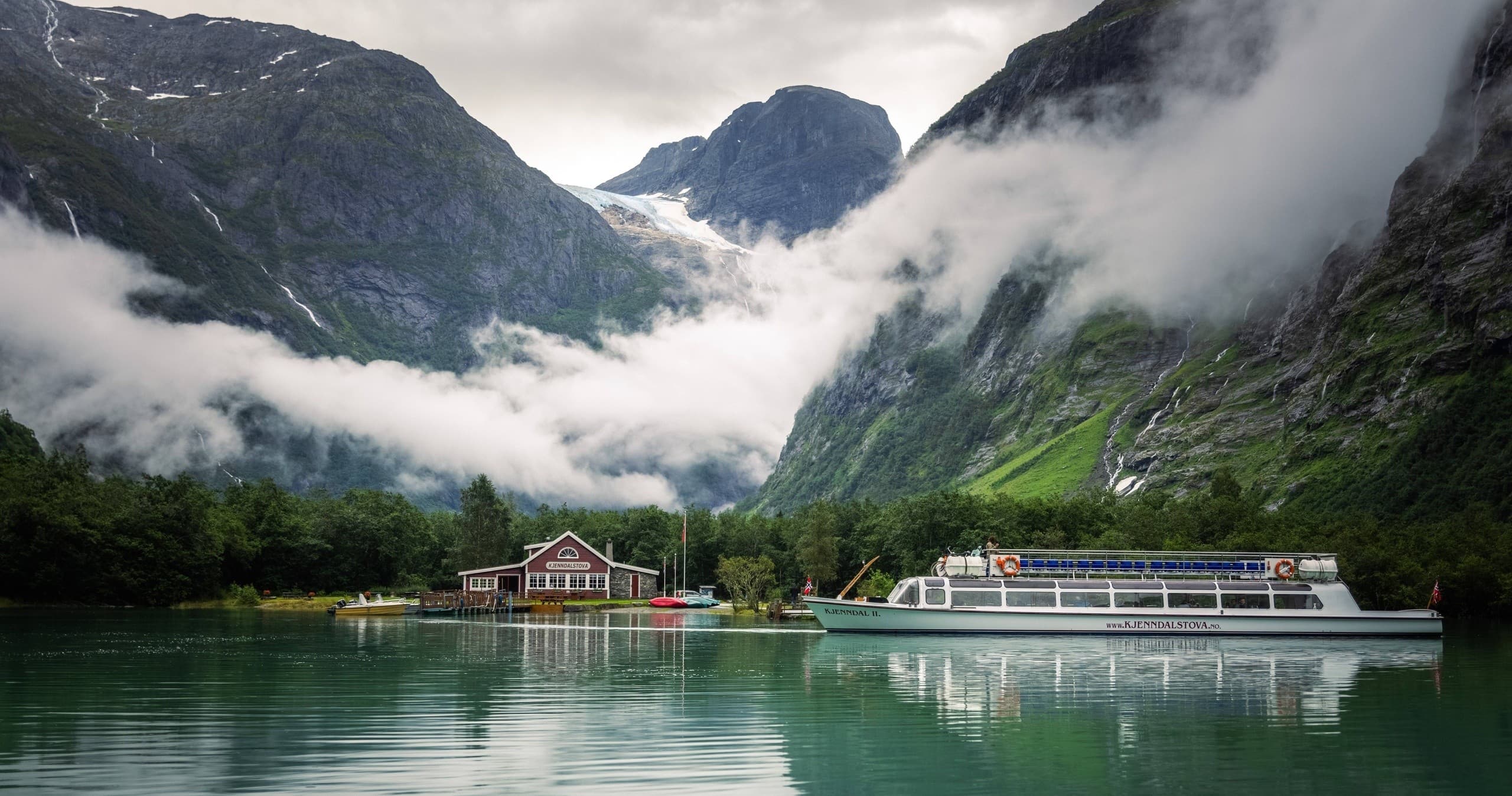Scenic Kjenndal Glacier Boat Tour with Olden Adventure
