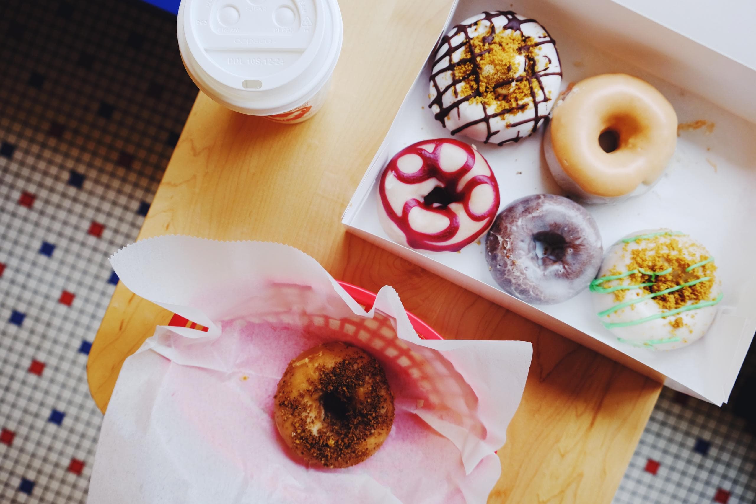 Philadelphia Downtown Donut Tour: Sweet City Bites