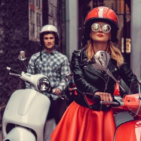 Motorcycle Adventure in Lisboa with Scooteria