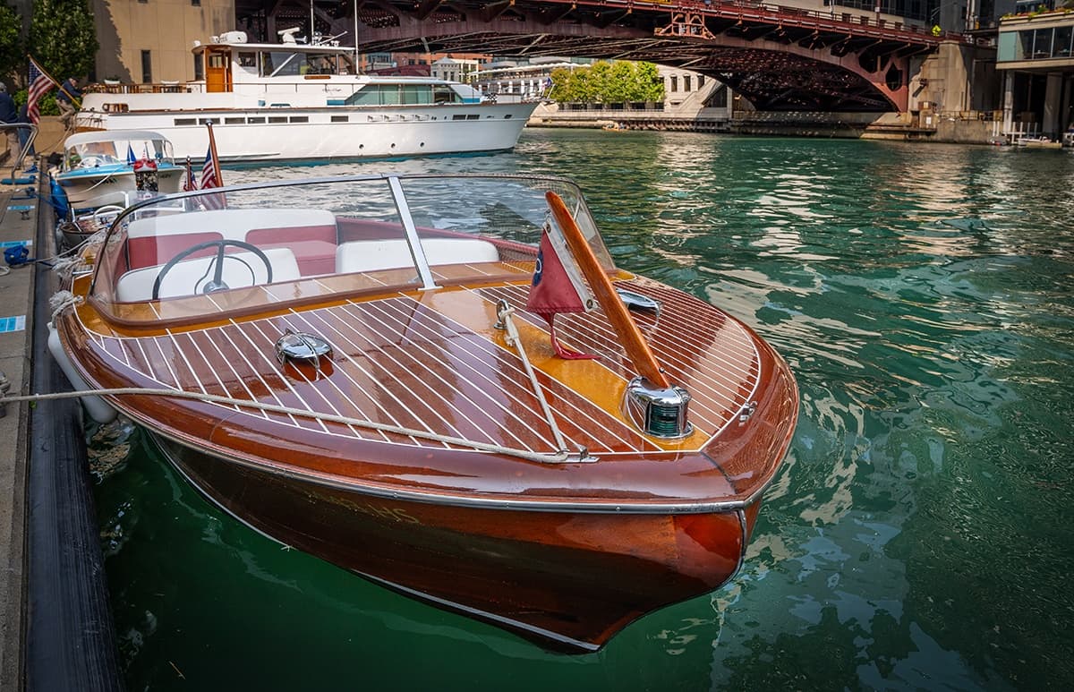 Pilot a Classic 1950s Milo Craft on the Chicago River