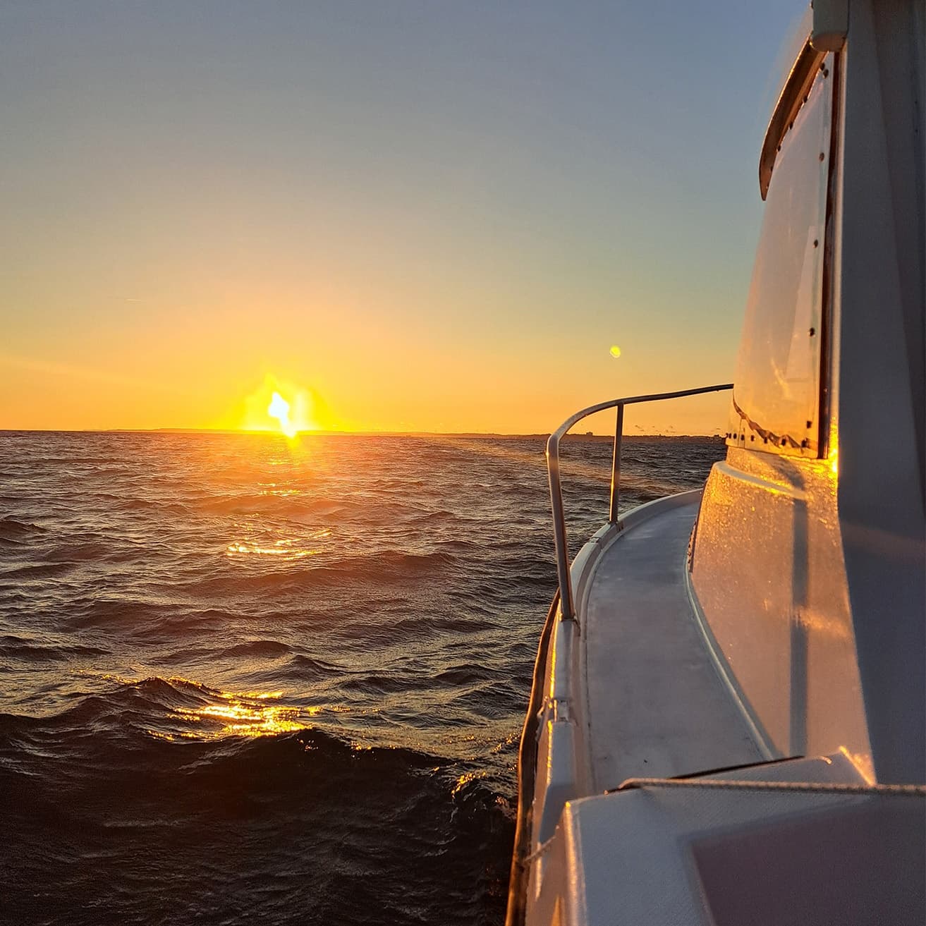 Sunset Cruises in Algarve with Seas the Day
